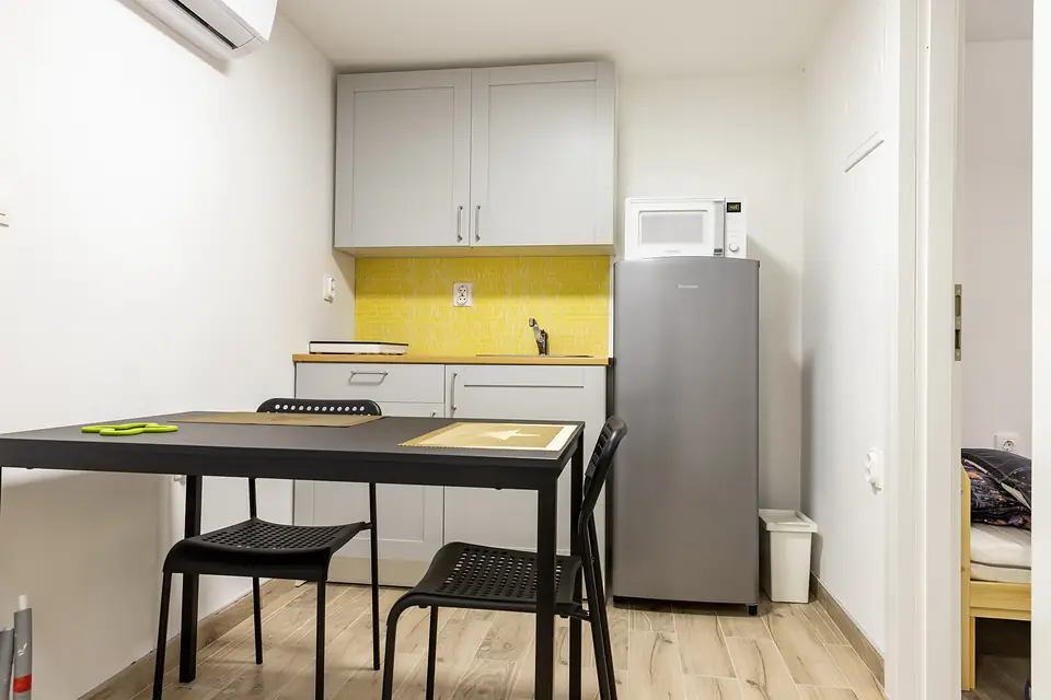 Soba u apartmanu 6-3-1 – fotografija 2